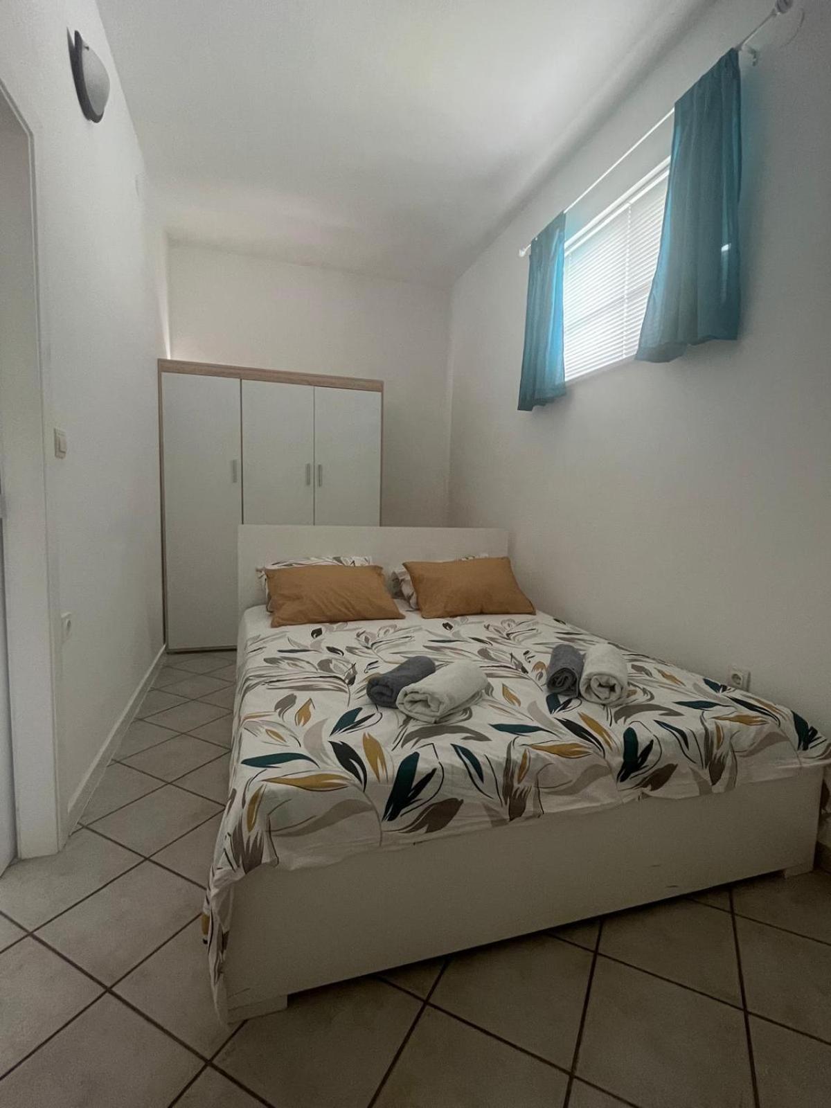 Villa Ante Apartments Blace Oda fotoğraf