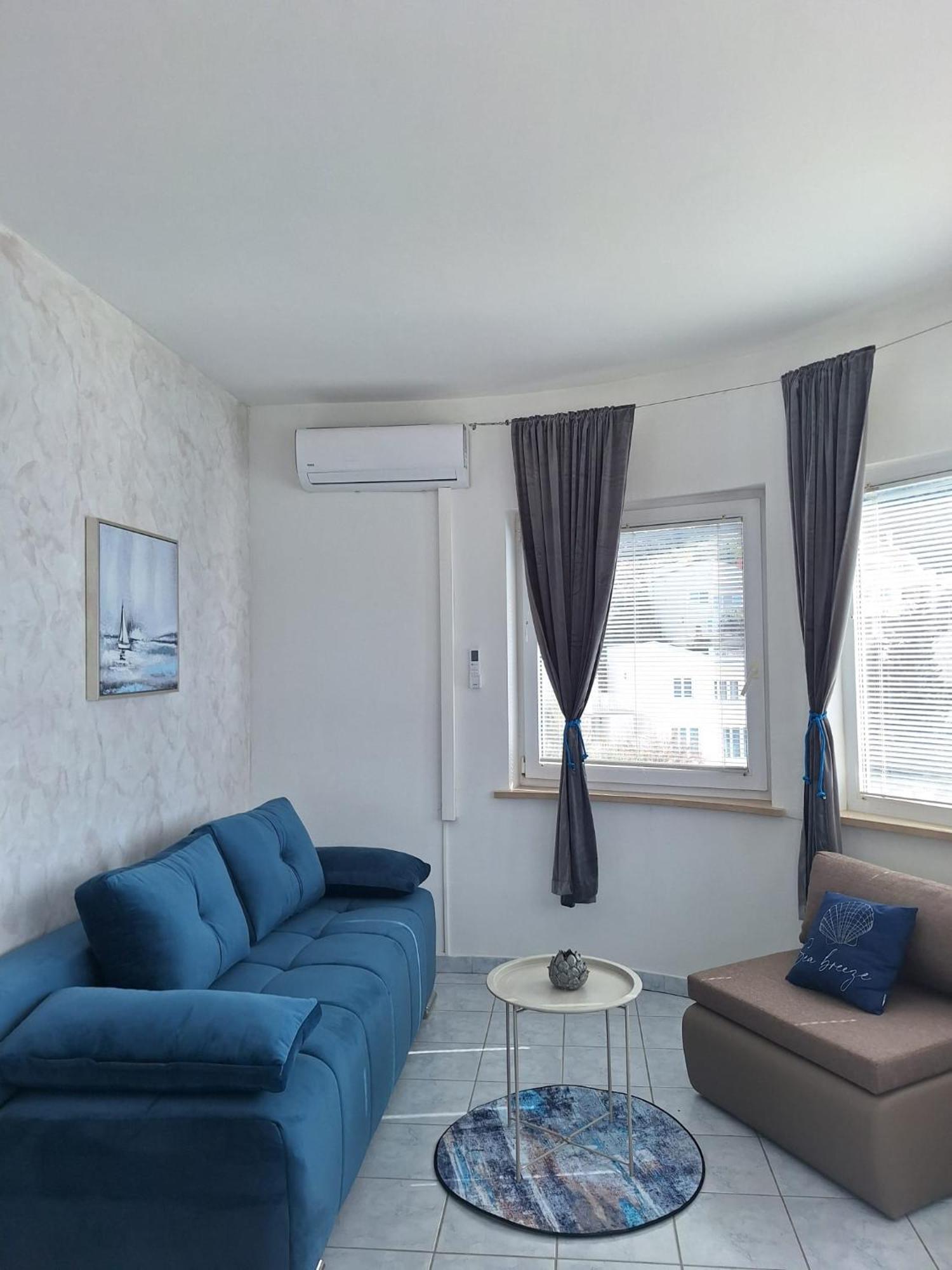 Villa Ante Apartments Blace Oda fotoğraf