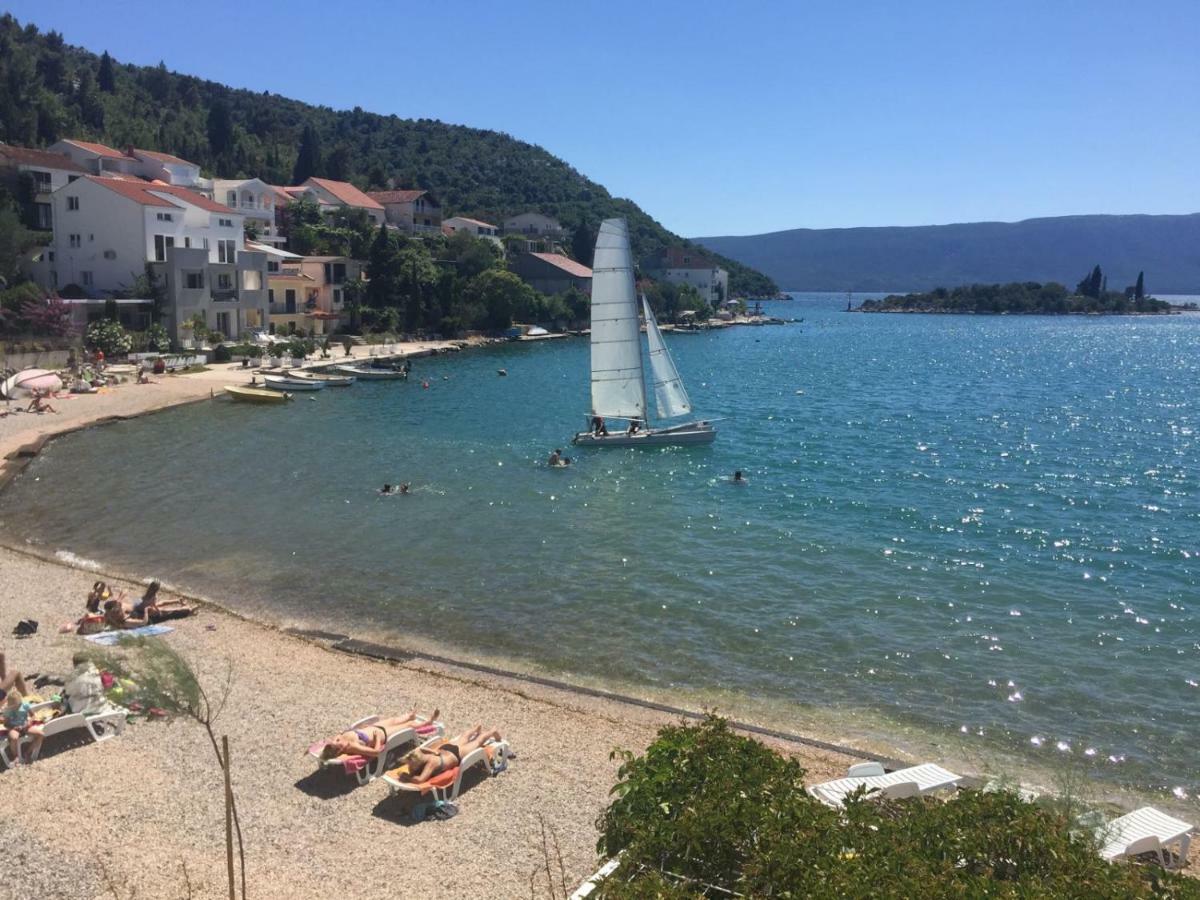 Villa Ante Apartments Blace Dış mekan fotoğraf
